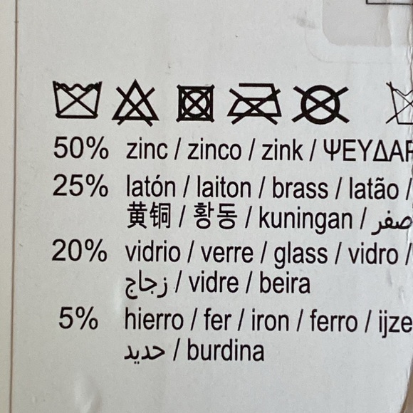 NWT. Zara Metal Link Necklace with Rhinestone Appliqué. - Picture 9 of 9